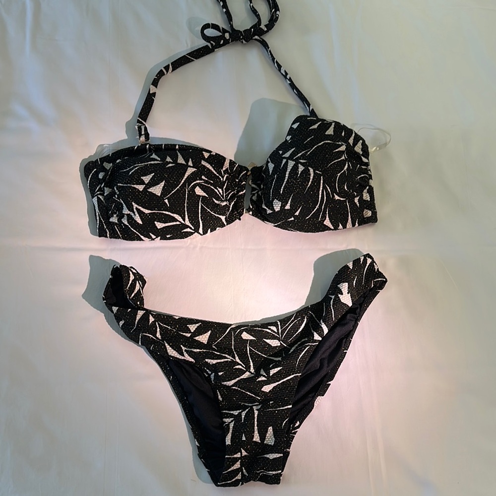 Black and White Patterned Bikini Set